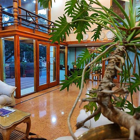 Hotel Presidency Kempegowda International Airport Bangalore Bagian luar foto