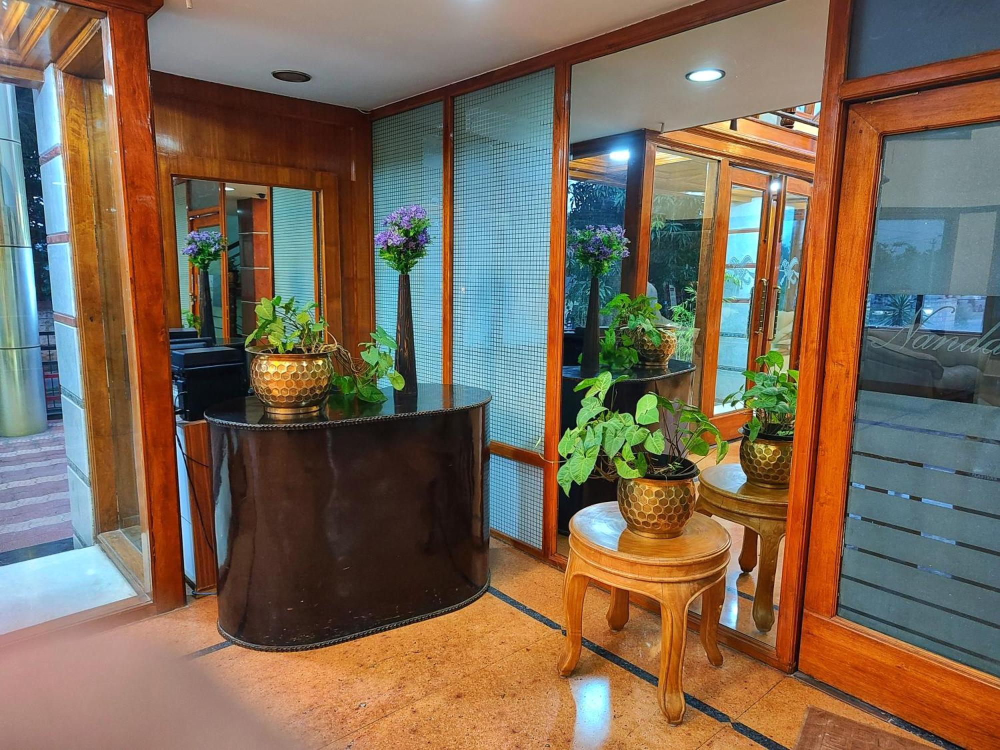 Hotel Presidency Kempegowda International Airport Bangalore Bagian luar foto