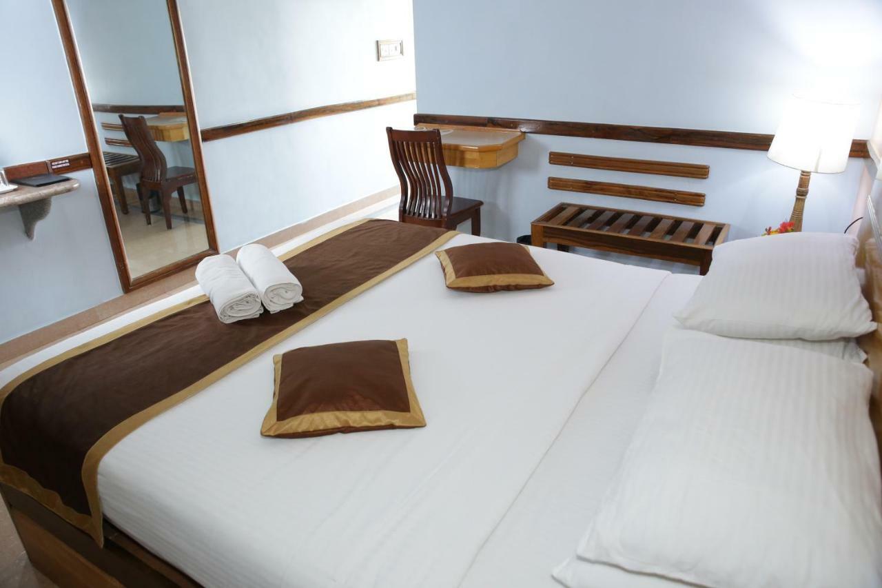 Hotel Presidency Kempegowda International Airport Bangalore Bagian luar foto