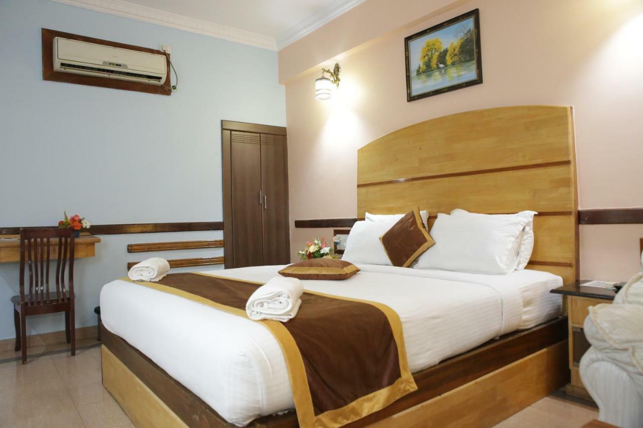 Hotel Presidency Kempegowda International Airport Bangalore Bagian luar foto