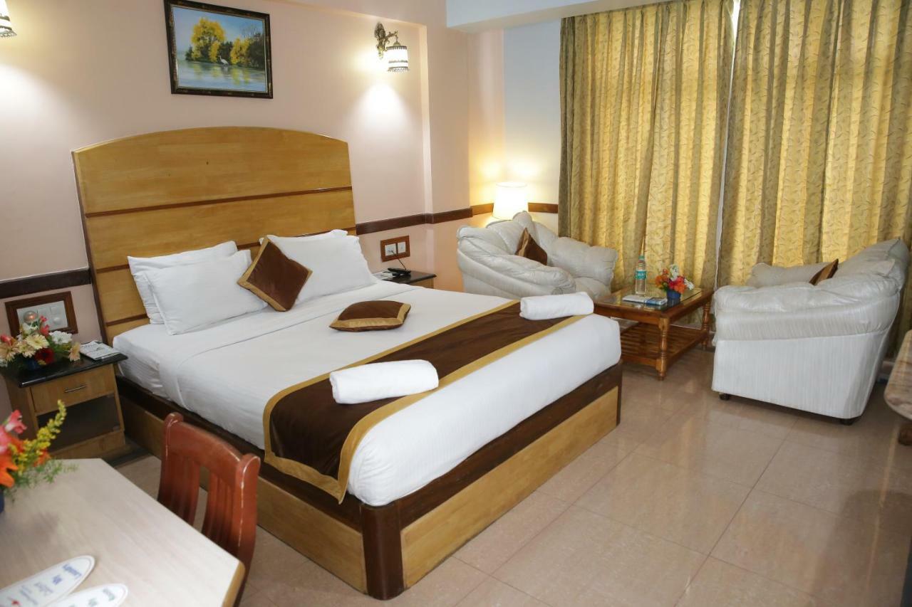 Hotel Presidency Kempegowda International Airport Bangalore Bagian luar foto